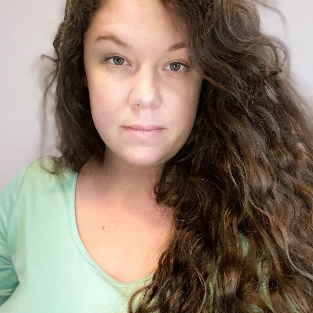 Meet your Posher, Cari